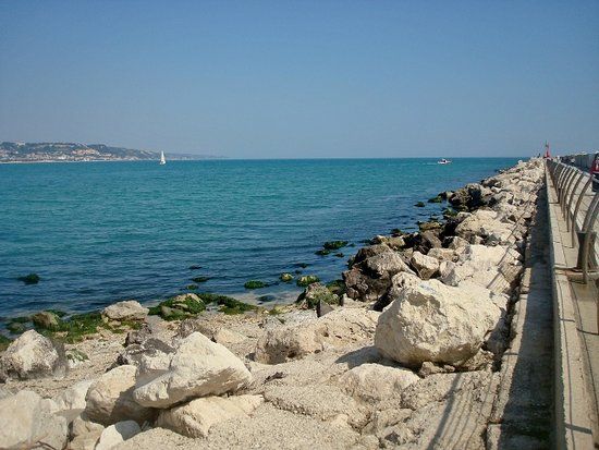 Passeggiata Molo Sud